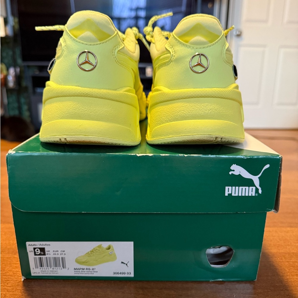 PUMA RS-X3 AMG Petronas